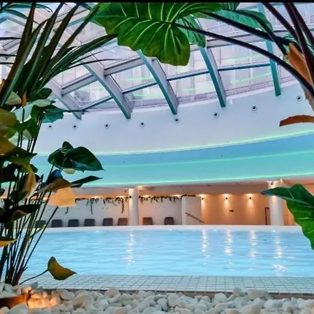 Appartement Hanza Tower Bohemia 22 Pool & Jacussi *